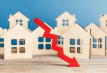 How to Navigate Real Estate During a Market Crash